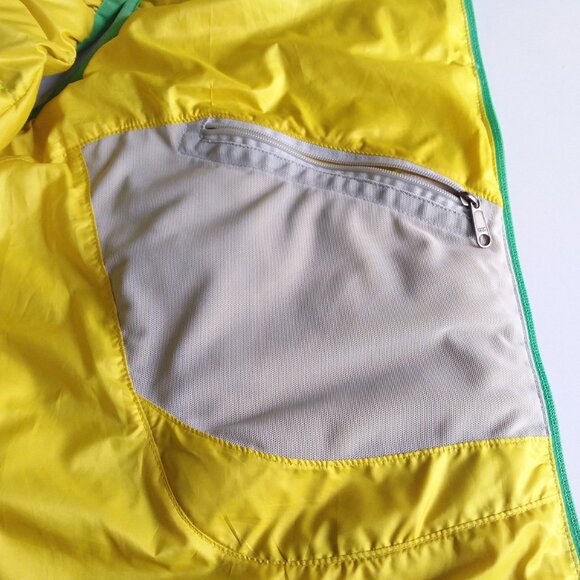 Patagonia Sweater Vest Size Large Puffer Goosedown Feathers Light Green Outdoor - Picture 7 of 11